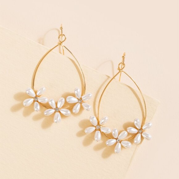 Francesca's Gold and Pearl Flower Hoop Earrings - Picture 2 of 8